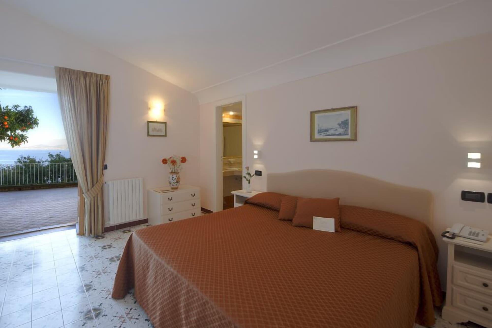 Le Querce Resort Sea Thermae & Spa Ischia Exterior photo