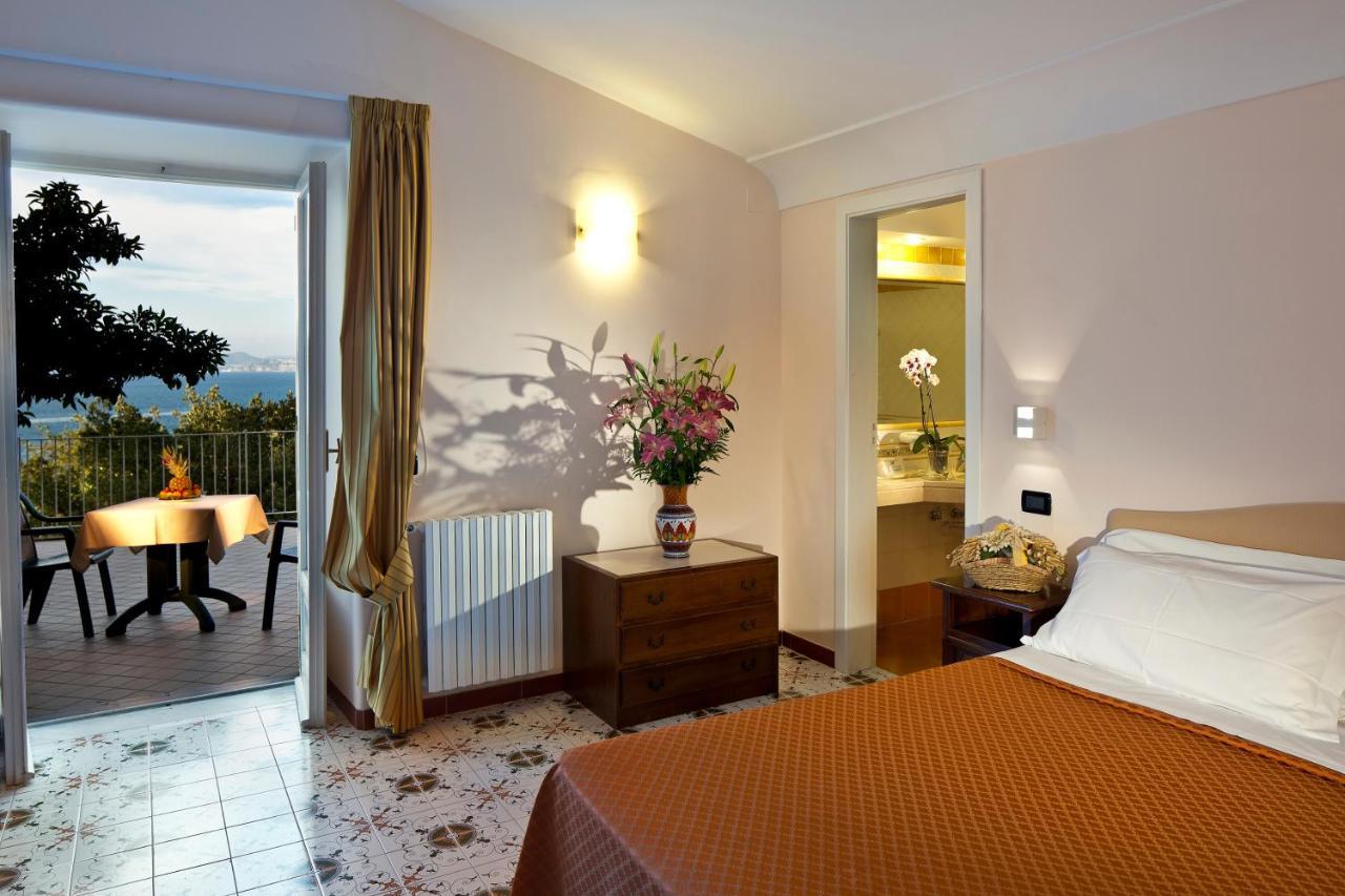 Le Querce Resort Sea Thermae & Spa Ischia Exterior photo